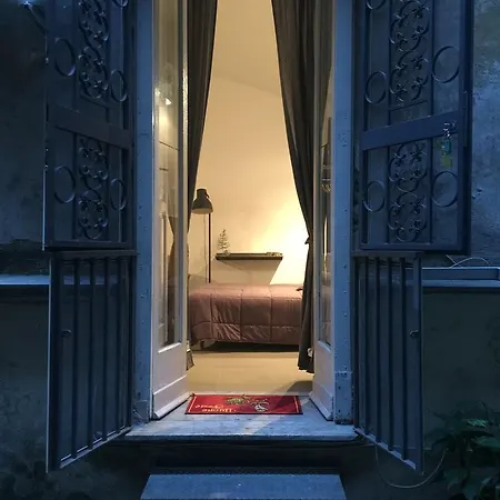 Emanuele Apartment Naples